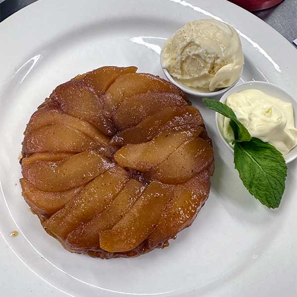 Treats Restaurant Tawonga South near Mt Beauty Victoria